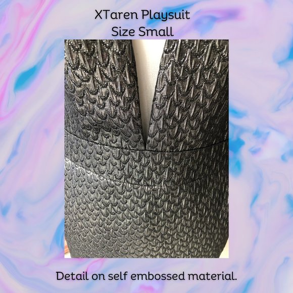 Gorgeous silver. self embossed playsuit. Size Small. - Picture 3 of 7